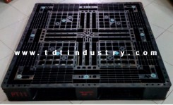Pallet nhựa qua sử dụng 1100x1100x150mm