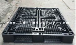 Pallet nhựa 100x100x12 cm