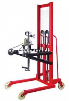 Xe di chuyển phi quay đổ 350kg